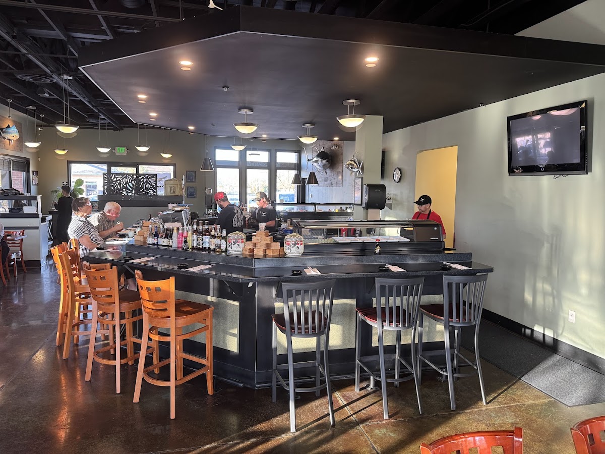 Ahi Sushi Bar